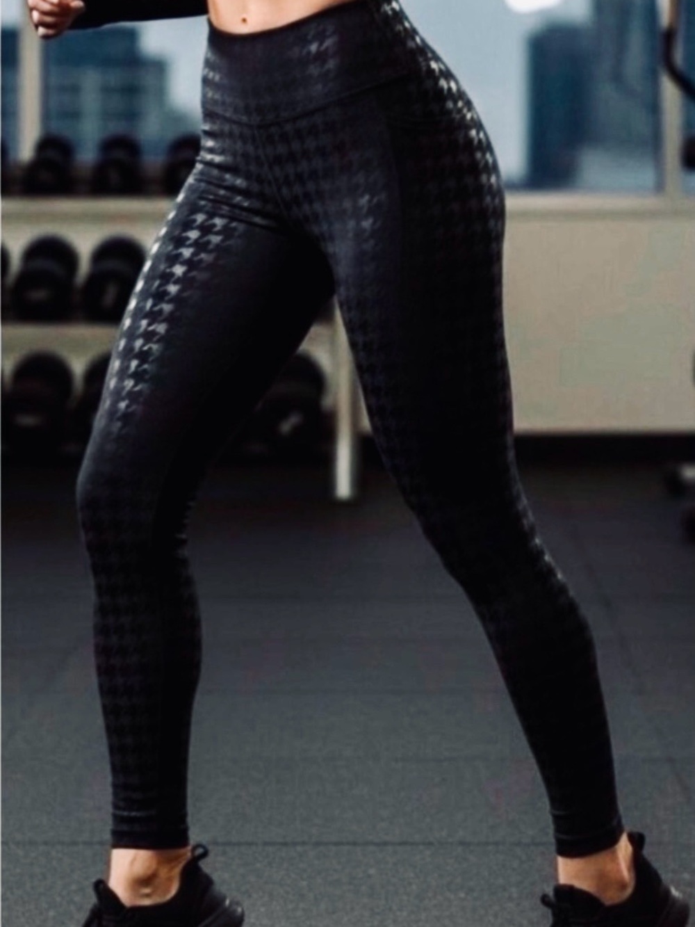 Lululemon Peloton Limited Edition NWOT Shiny Black Houndstooth High-Waist Leggin - Picture 2 of 7